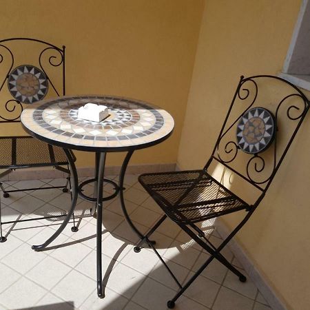 Relax Due Passi Dal Mare Apartment Spadafora Luaran gambar