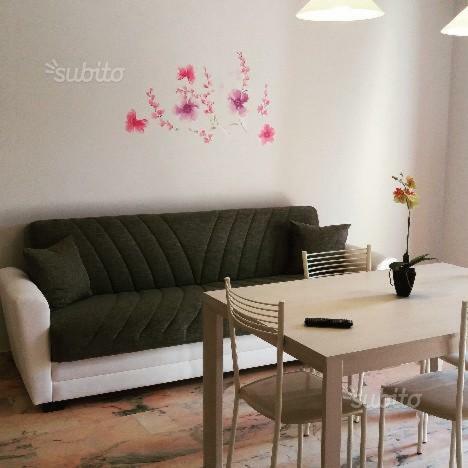 Relax Due Passi Dal Mare Apartment Spadafora Luaran gambar